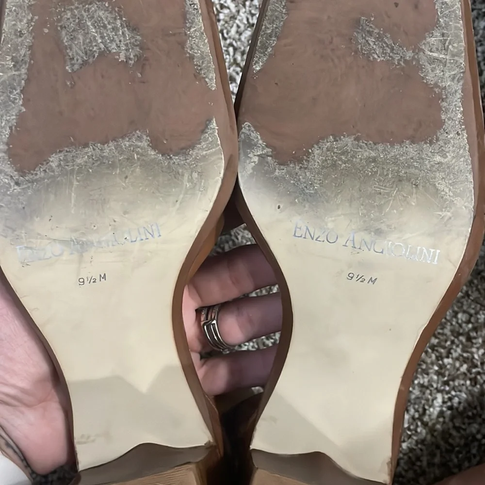 Women’s square toe heel - Picture 4 of 4